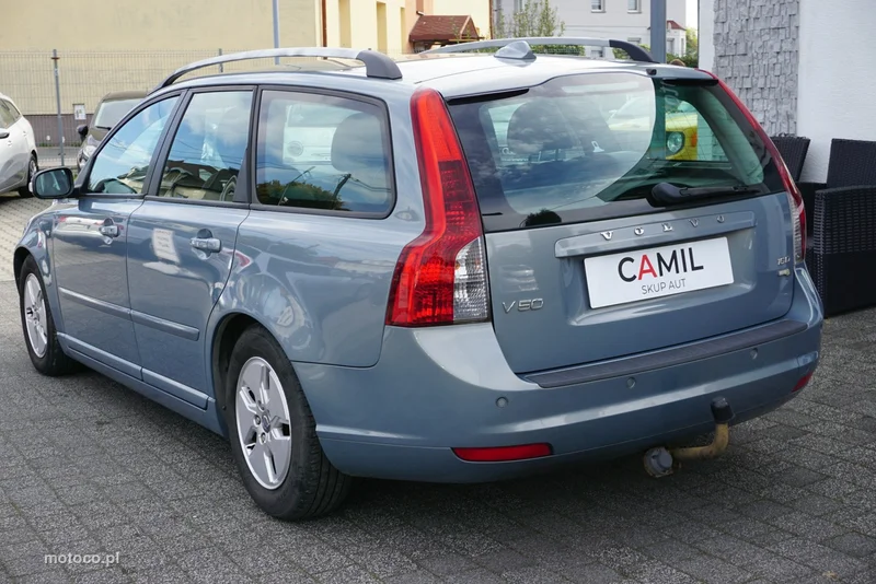 Volvo V50 6