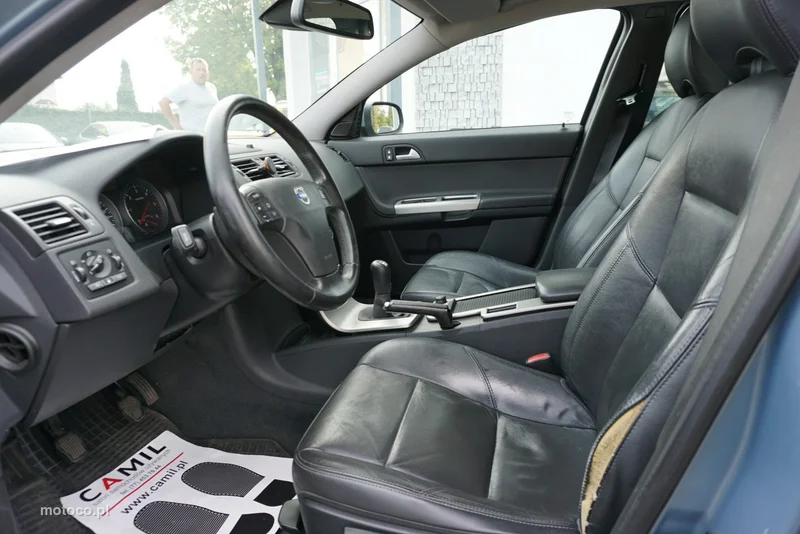 Volvo V50 10