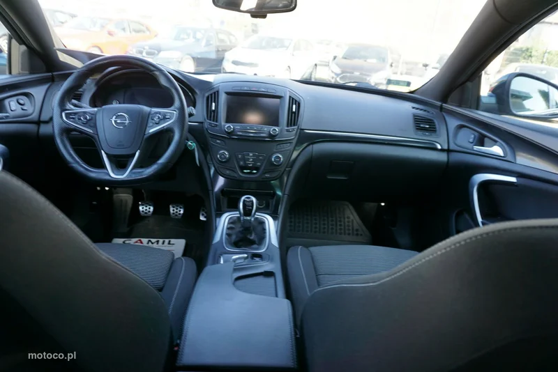 Opel Insignia Sports Tourer 14