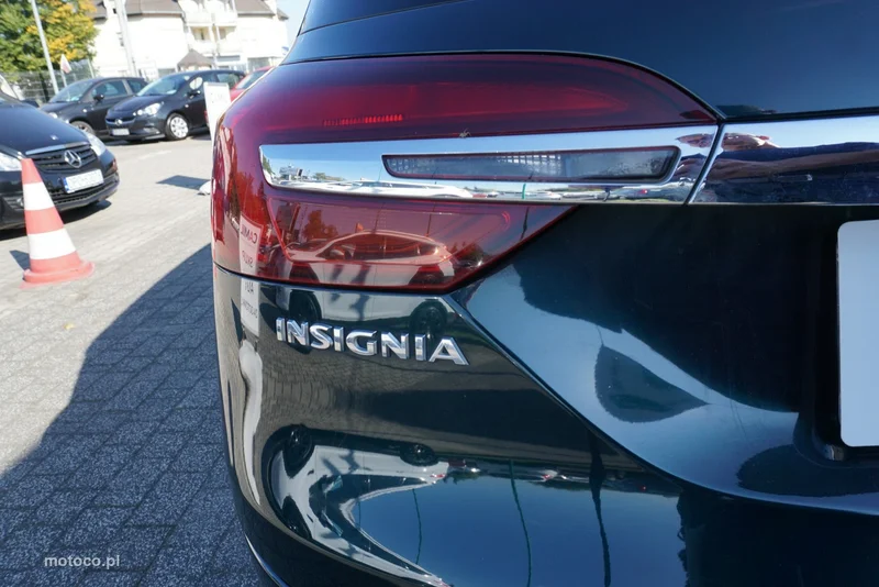 Opel Insignia Sports Tourer 16