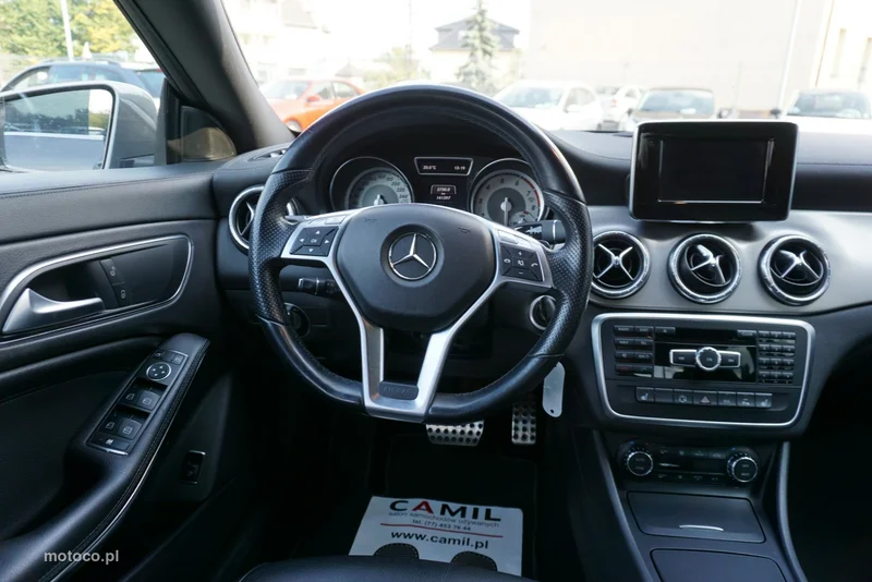 Mercedes-Benz CLA C117 200 14