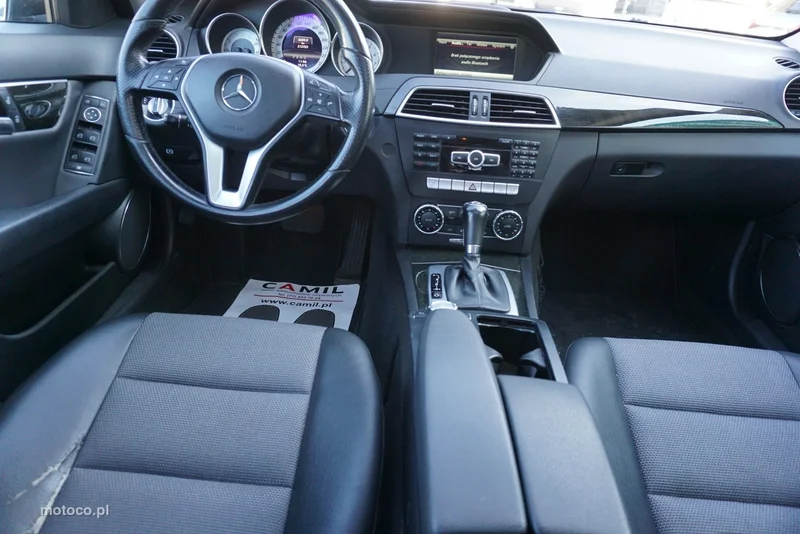 Mercedes-Benz Klasa C W204 C 200 14