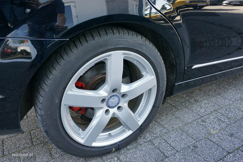 Mercedes-Benz Klasa C W204 C 200 18