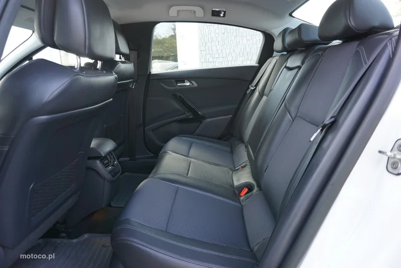 Peugeot 508 13