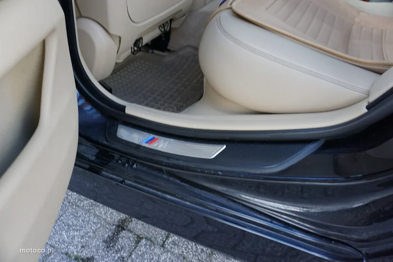 BMW Seria 5 F10 520 12