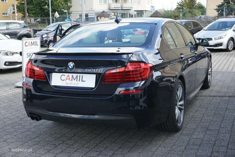 BMW Seria 5 F10 520 4