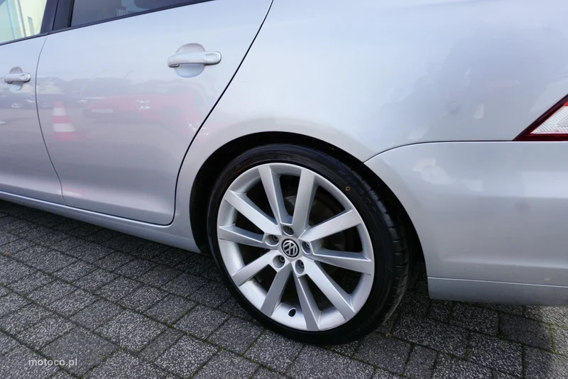 Volkswagen Golf Variant 11