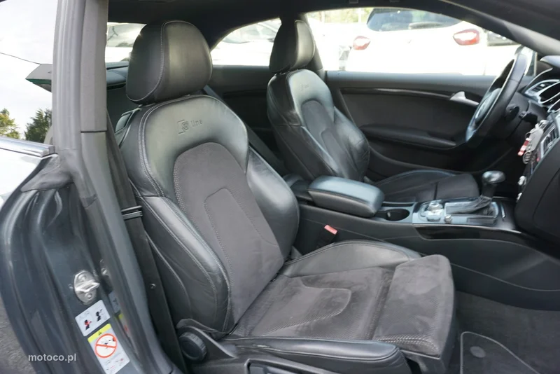 Audi A5 8T 24