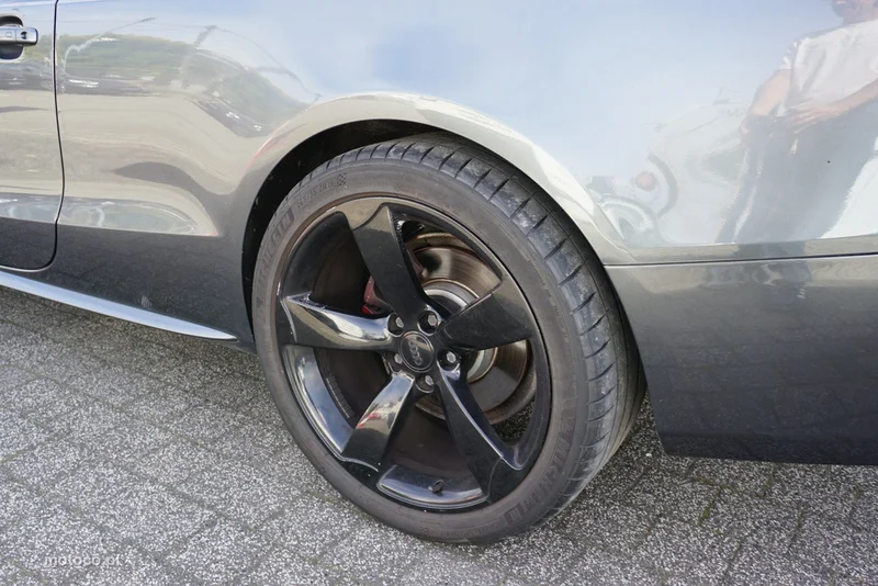 Audi A5 8T 9