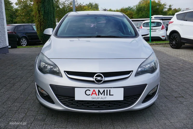Opel Astra J 2