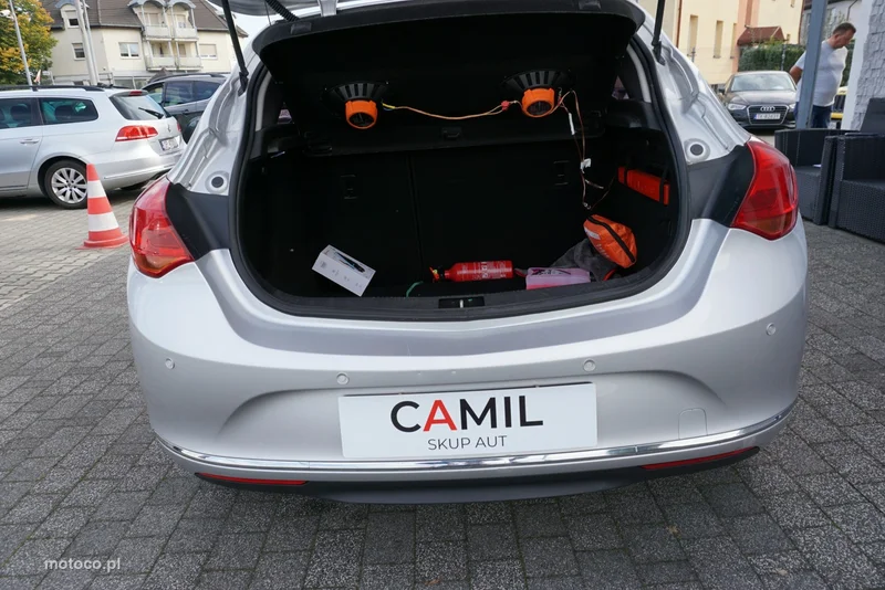 Opel Astra J 15