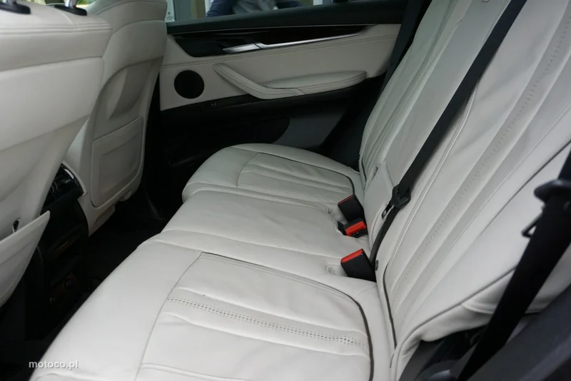 BMW X5 F15 12