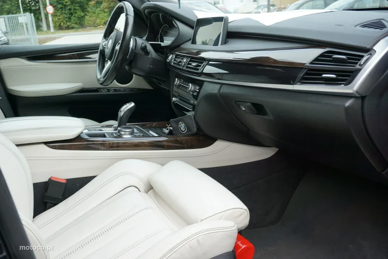 BMW X5 F15 22