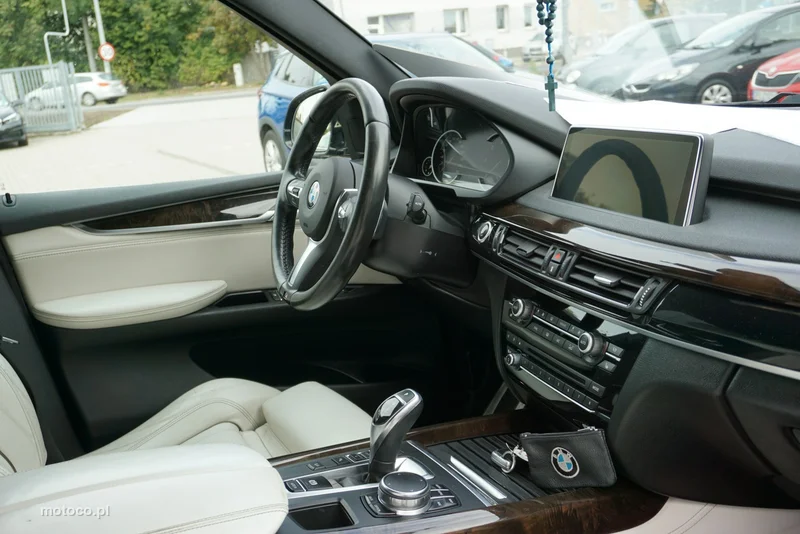BMW X5 F15 23