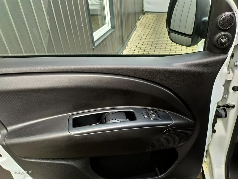 Opel Combo 15
