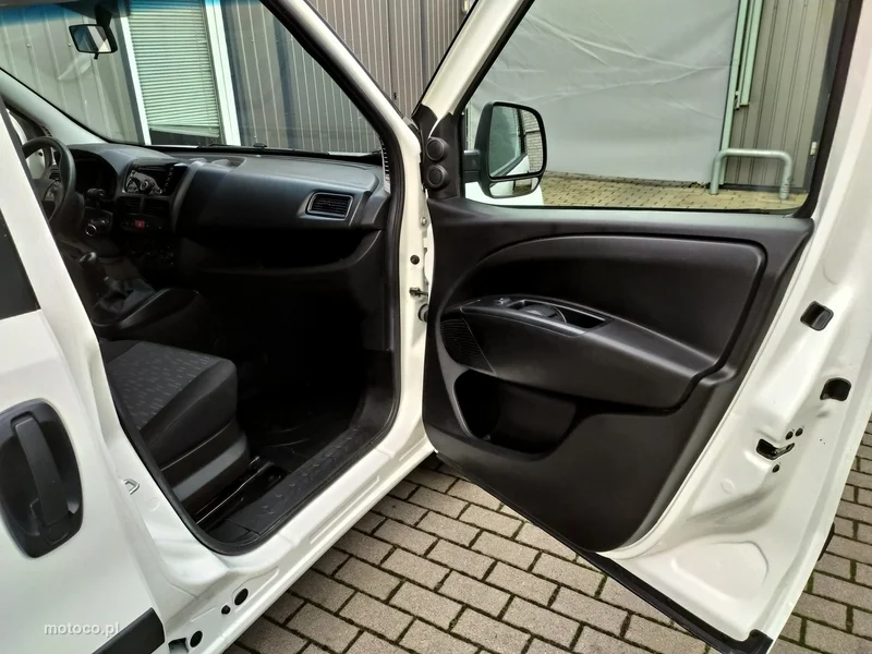 Opel Combo 19