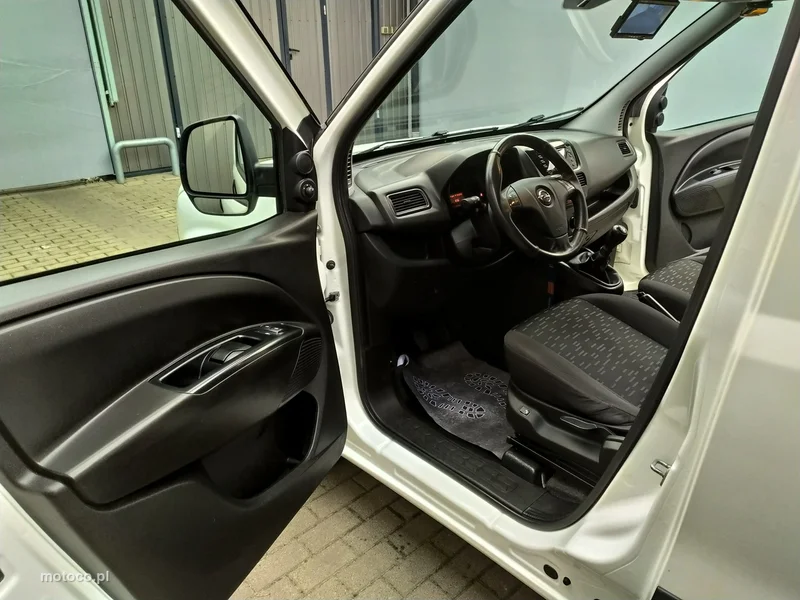 Opel Combo 15