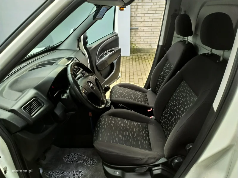 Opel Combo 18