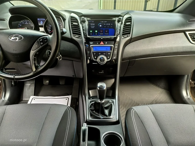 Hyundai i30 18