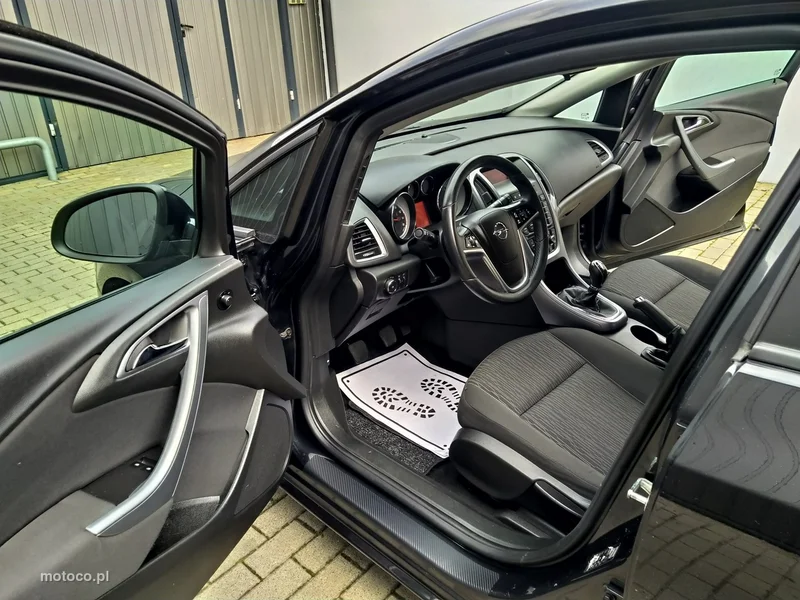 Opel Astra J 14