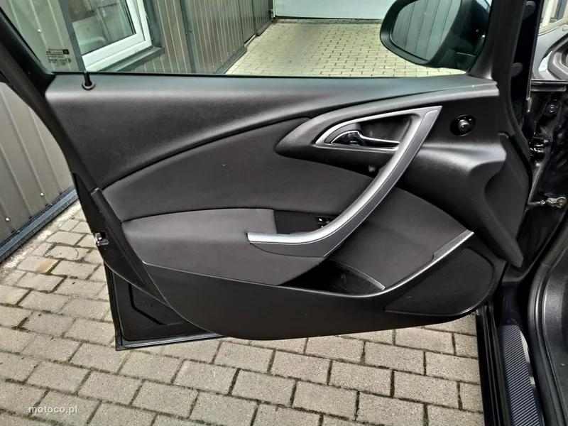 Opel Astra J 15