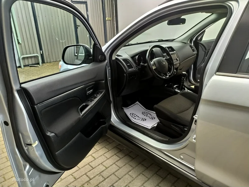 Mitsubishi ASX 13