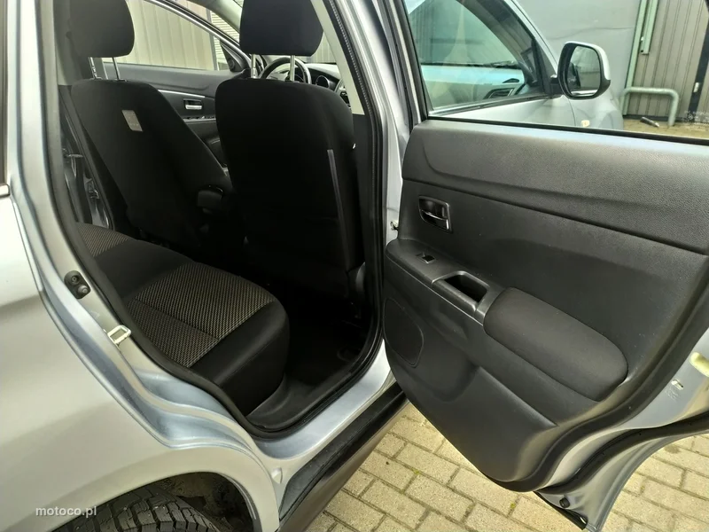 Mitsubishi ASX 23