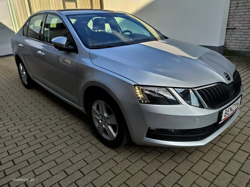 Skoda Octavia III 9