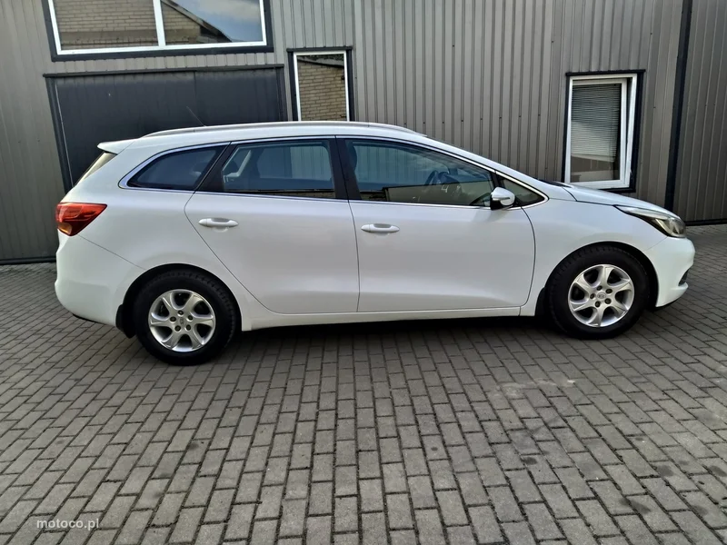 Kia Cee'd 8