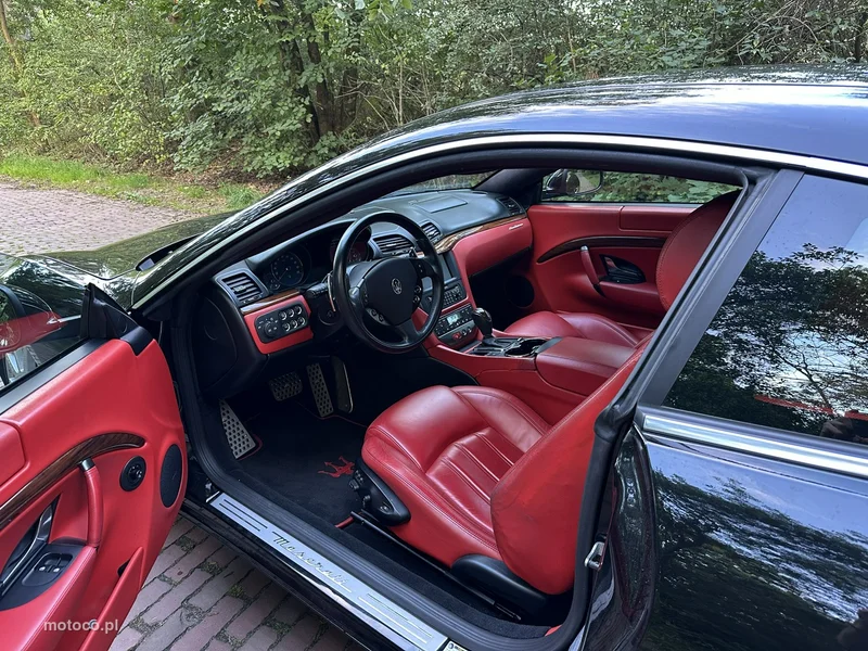 Maserati Granturismo 10