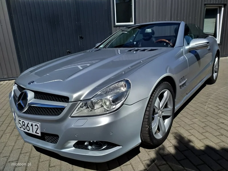 Mercedes-Benz SL 550