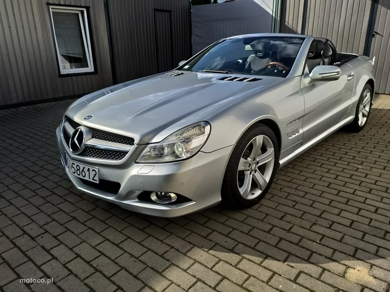 Mercedes-Benz SL 550 2