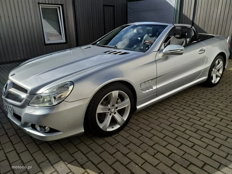 Mercedes-Benz SL 550 3