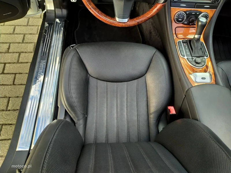 Mercedes-Benz SL 550 30