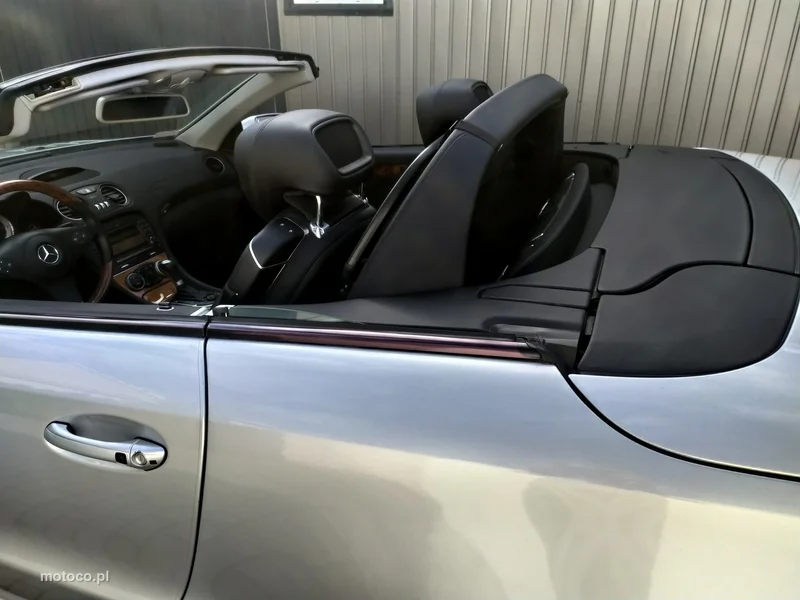 Mercedes-Benz SL 550 6