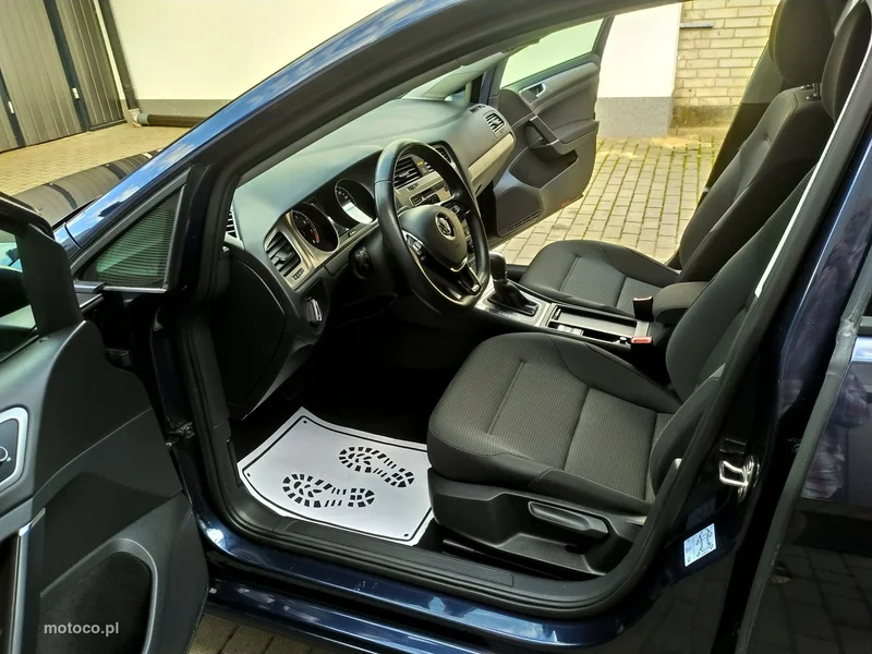 Volkswagen Golf VII 14