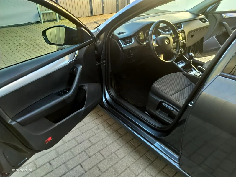 Skoda Octavia III 12
