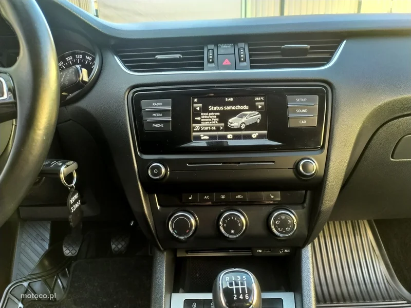Skoda Octavia III 18