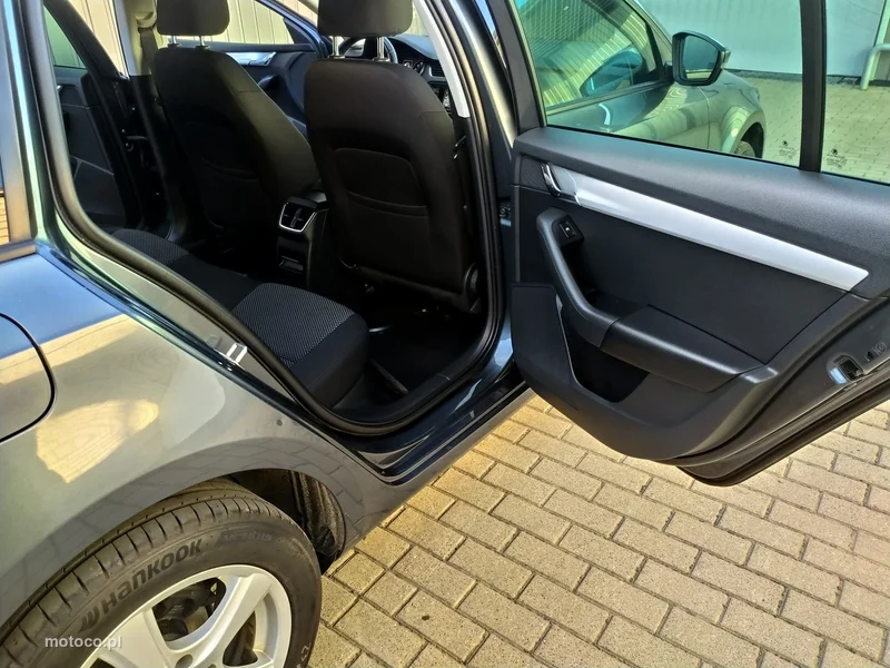 Skoda Octavia III 21