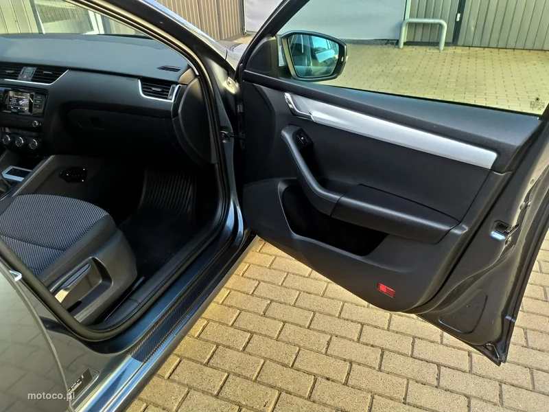 Skoda Octavia III 22