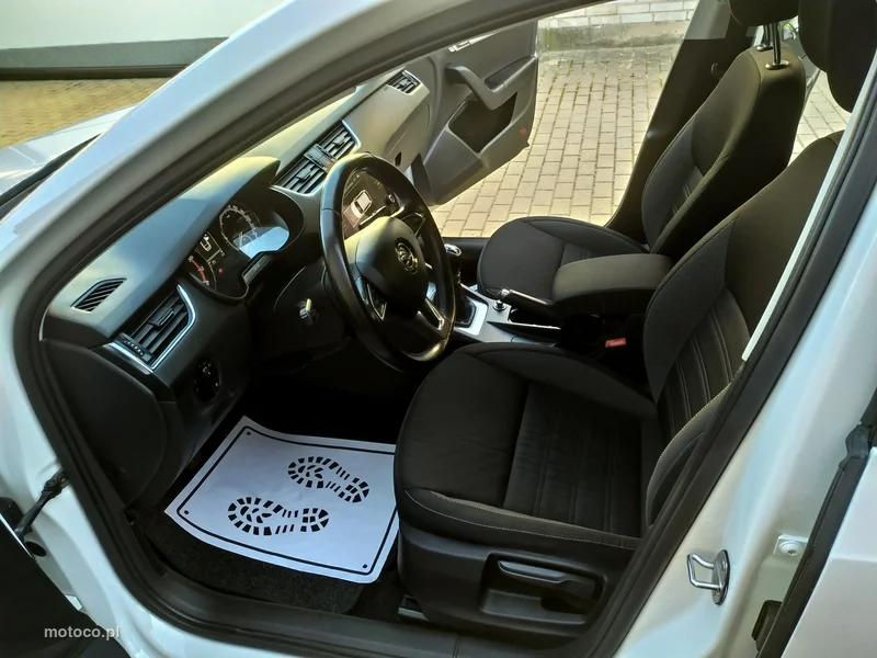 Skoda Octavia III 16