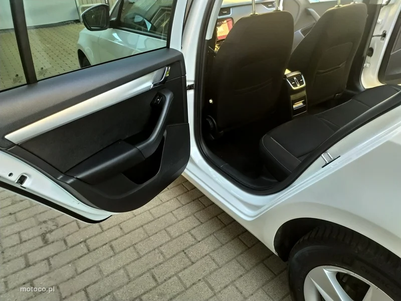 Skoda Octavia III 21
