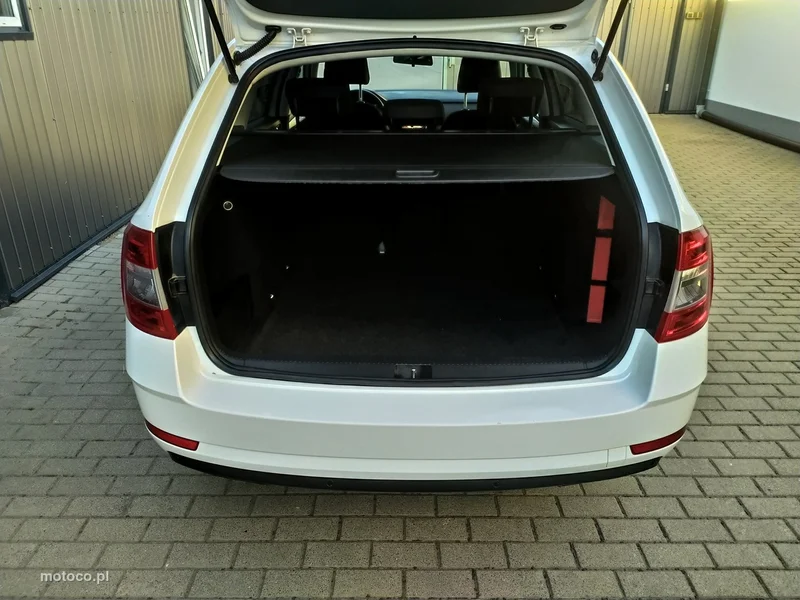 Skoda Octavia III 22