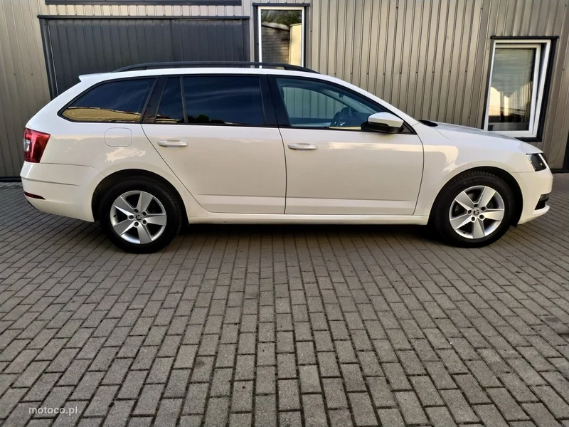 Skoda Octavia III 8