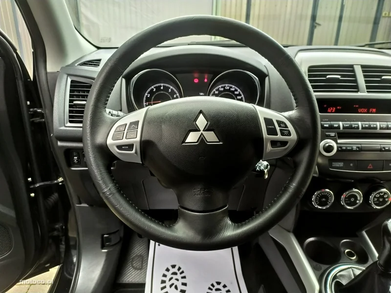 Mitsubishi ASX 16