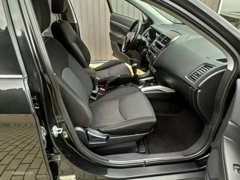 Mitsubishi ASX 23