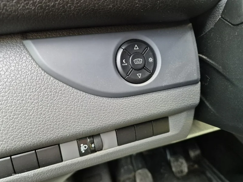 Peugeot Expert 24