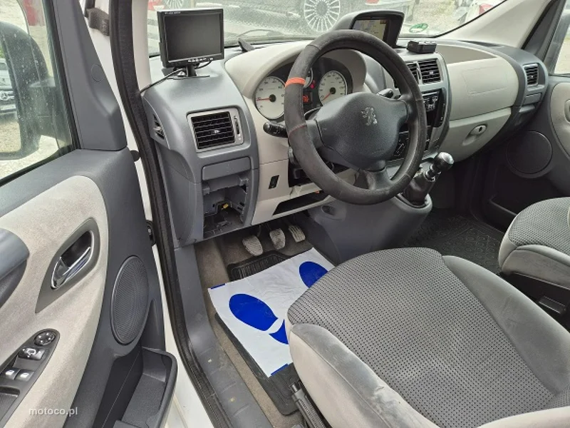 Peugeot Expert 13