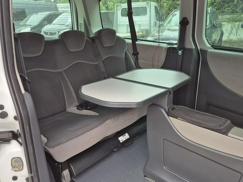 Peugeot Expert 16
