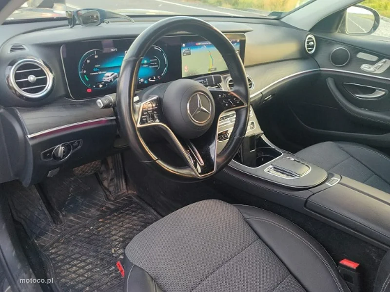 Mercedes-Benz Klasa E W213 E 220 6